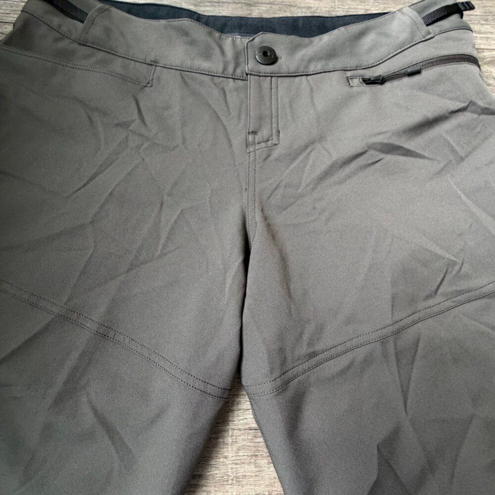 Specialized Mtn Bike Shorts Stretchy Performance Pockets NWOT Outdoor Athletic - Picture 7 of 7